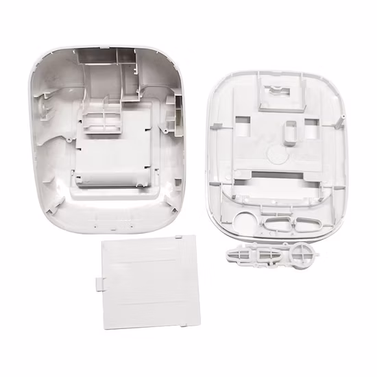 Moulage par injection plastique de haute précision pour l'électronique